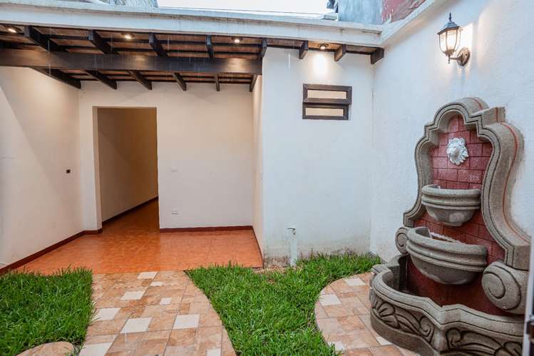 Casa Independiente Nueva en Antigua Guatemala cerca de Hotel Soleil