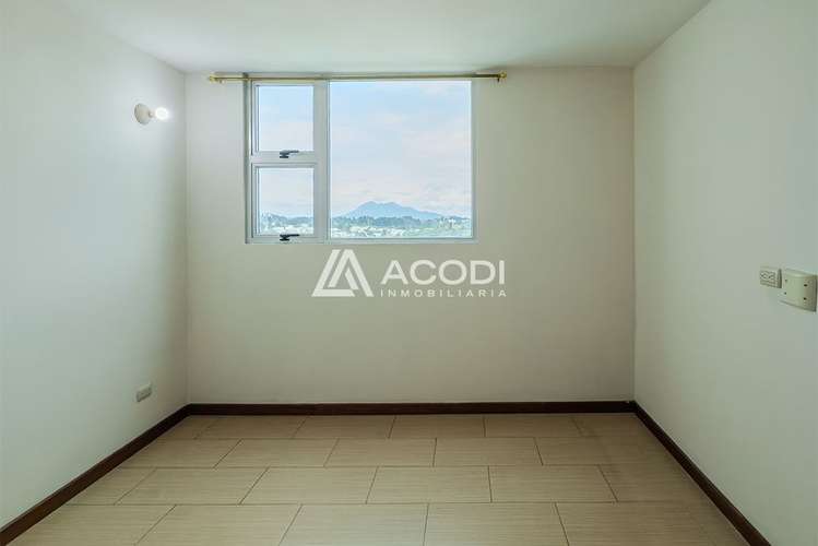 Apartamento en La Villa, Zona 14 - Imagen 4