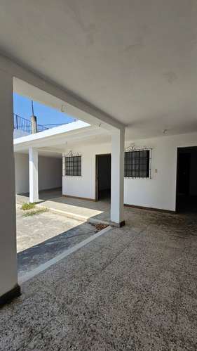 Casa Independiente en Venta Antigua Guatemala ideal para uso residencial, educativo o empresarial excelente ubicación! - Imagen 16