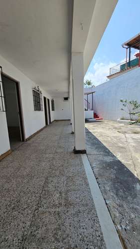 Casa Independiente en Venta Antigua Guatemala ideal para uso residencial, educativo o empresarial excelente ubicación! - Imagen 15