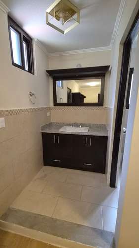 preciosa casa en venta, de 3 niveles, 3 habitaciones, 2 parqueos en san lucas, muy serca de la antigua - Imagen 18