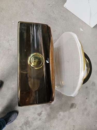 INODORO DORAO DE PORCELANA DE UNA PIEZA
