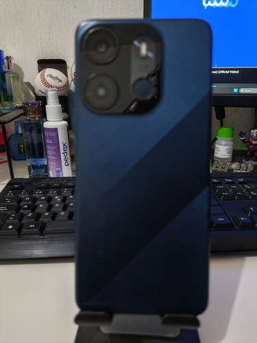 Celular Tecno Spark Go