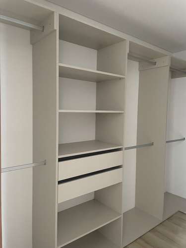 RENTO BONITO APARTAMENTO NIVEL MEDIO FERRE 10 - Imagen 8