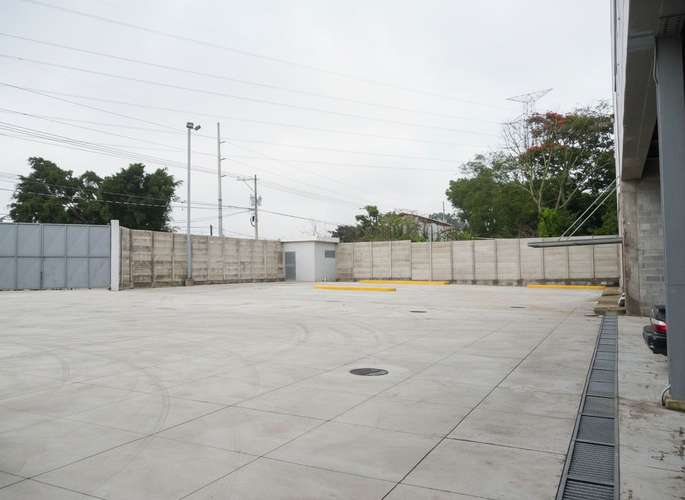 ALQUILO BODEGA INDUSTRIAL EN SAN JOSE VILLANUEVA, 9.5 MTRS AL HOMBRO - Imagen 6