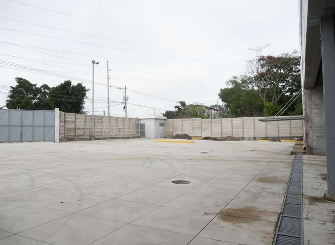 ALQUILO BODEGA INDUSTRIAL EN SAN JOSE VILLANUEVA, 9.5 MTRS AL HOMBRO - Imagen 11