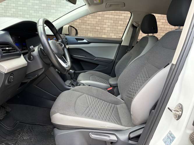 Volkswagen Taos 250 TSi de Agencia Modelo 2022 - Imagen 12