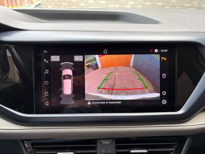 Volkswagen Taos 250 TSi de Agencia Modelo 2022 - Imagen 17