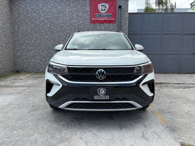 Volkswagen Taos 250 TSi de Agencia Modelo 2022 - Imagen 8