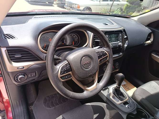 Jeep Cherokee sport 2017 