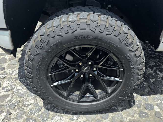 Chevrolet Silverado 1500 - Imagen 6