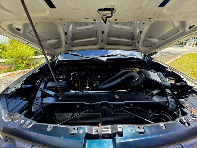 Chevrolet Silverado 1500 - Imagen 5