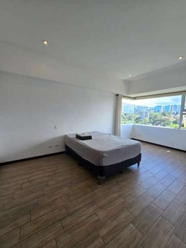 Apartamento amueblado en alquiler zona 10  - Imagen 6