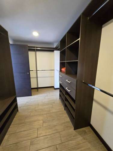 Apartamento amueblado en alquiler zona 10  - Imagen 14