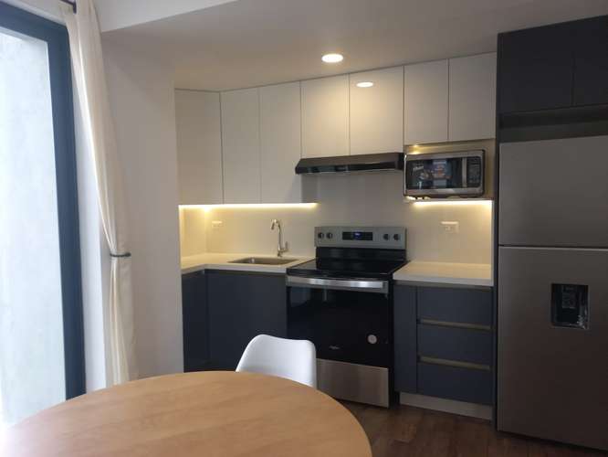 Zona 10 Edificio Brunelo apartamento en renta 