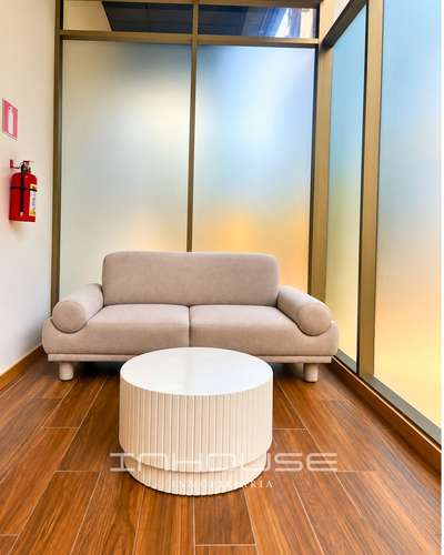 APARTAMENTO EN VENTA ZONA 10 NIVEL ALTO  - Imagen 3