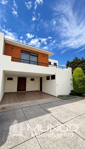 CASA EN VENTA EN BOSQUE ESCONDIDO KM 21.5 FRAIJANES
