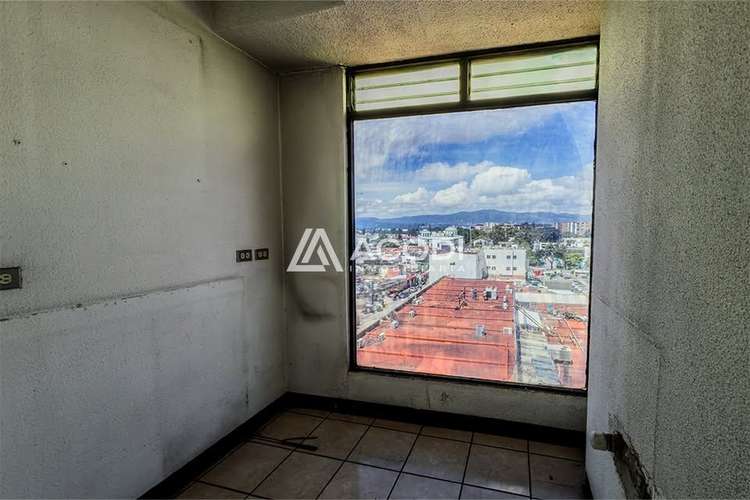Oficina en Zona 9 - Imagen 3