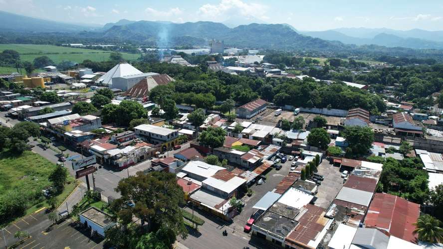 Terreno Comercial en Renta 4ta Avenida de Escuintla cercano al Estadio Armando Barillas - Imagen 14