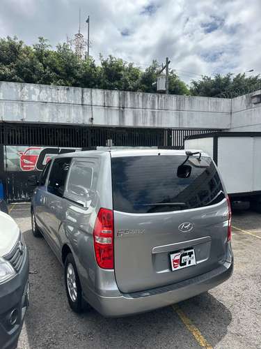 Panel Hyundai Starex 2015 Automática y Tiptronic Turbo Diesel Super Económica Lista Para Trabajar 