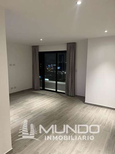 PARQUE 10 APARTAMENTO RENTA TRES HABITACIONES Z. 10