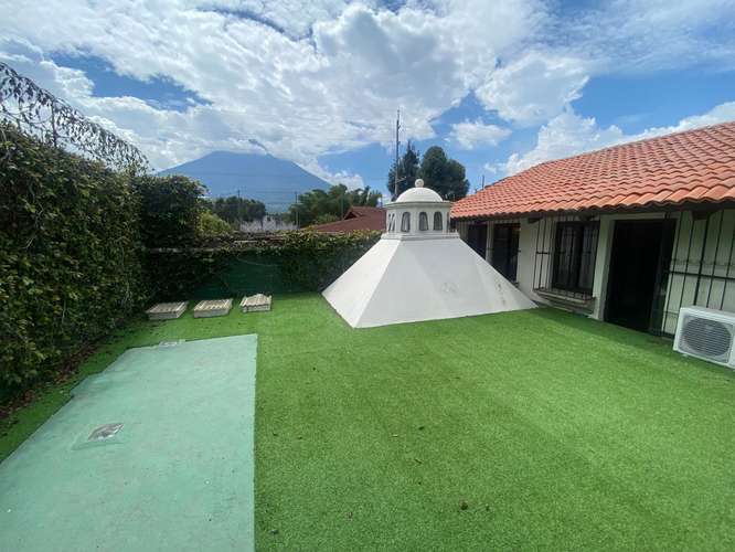 CASA COLONIAL EN ALQUILER ANTIGUA GUATEMALA | AIRBNB PERMITIDO, JARDINES Y 3 DORMITORIOS | PV