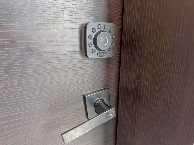 Se renta Moderno apartamento de 2 habitaciones, 2baños, 2 parqueos totalmente amueblado,en zona 10 10 - Imagen 6