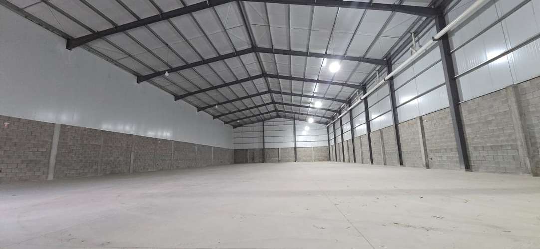 RENTO BODEGA QUETZALTENANGO, DENTRO DE COMPLEJO