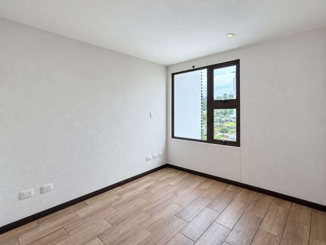Apartamento en Alquiler 2 Hab, Zona 16 Edif 2021 - Imagen 7