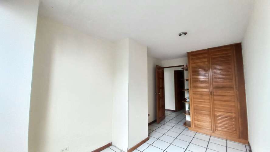 Venta de Apartamento en zona 14 Ibiza 2 dormitorios y estudio - Imagen 7