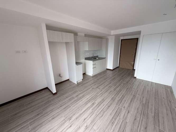 Venta de Apartamento en Zona 10 – Cerca de Diagonal 6, Edificio Nuevo - Imagen 12