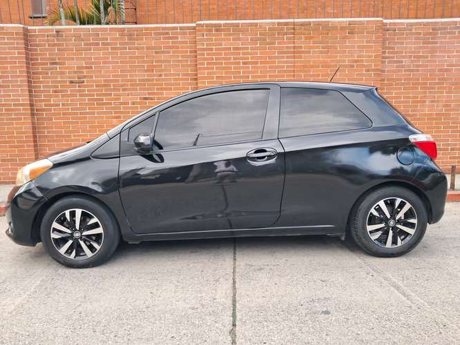 Toyota yaris Automático 1.5