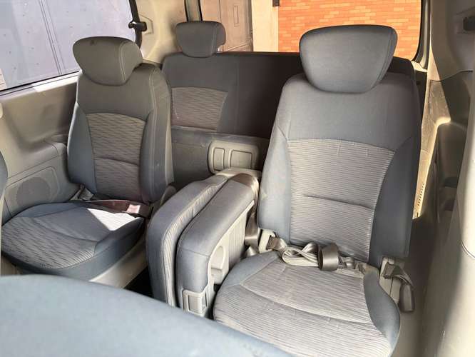 Hyundai H-1 SV Microbús de Agencia Modelo 2015 - Imagen 13