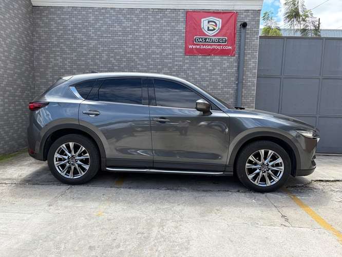 Mazda CX-5 AWD Signature de Agencia Modelo 2021