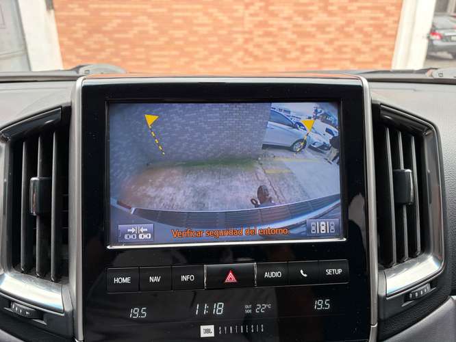 Toyota Land Cruiser VX de Agencia Modelo 2018
