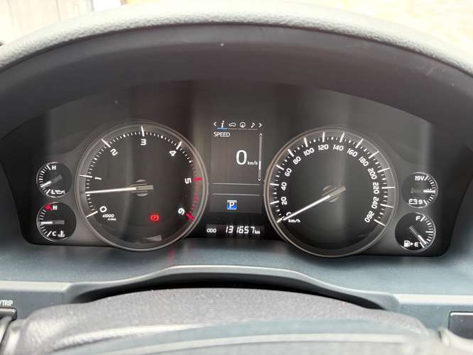 Toyota Land Cruiser VX de Agencia Modelo 2018