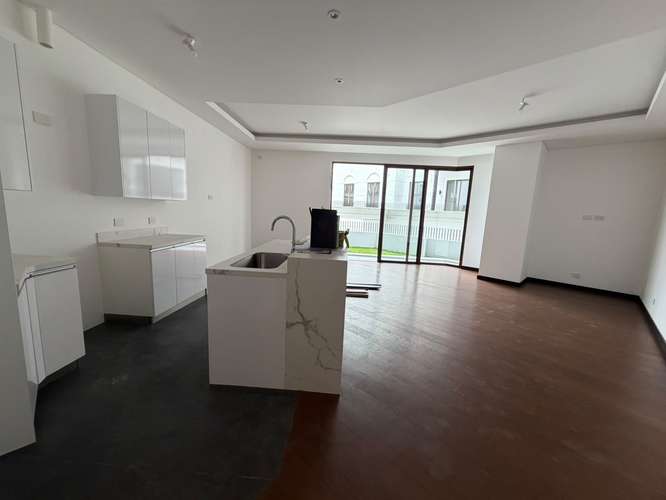 Zona 16 Nogales de Cayala apartamento con jardin - Imagen 4