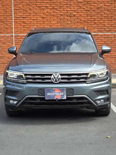 VOLKSWAGEN TIGUAN HIGHLINE 2.0 AUTOMÁTICA 4 MOTION 4 CIL. 2019 AGENCIA - Imagen 3