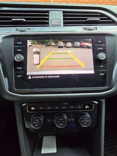 VOLKSWAGEN TIGUAN HIGHLINE 2.0 AUTOMÁTICA 4 MOTION 4 CIL. 2019 AGENCIA - Imagen 12