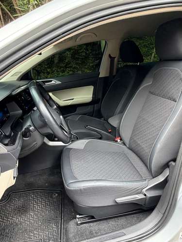 VOLKSWAGEN VIRTUS HIGHLINE 1.6 AUTOMÁTICO 4 CIL. 2022 AGENCIA - Imagen 6