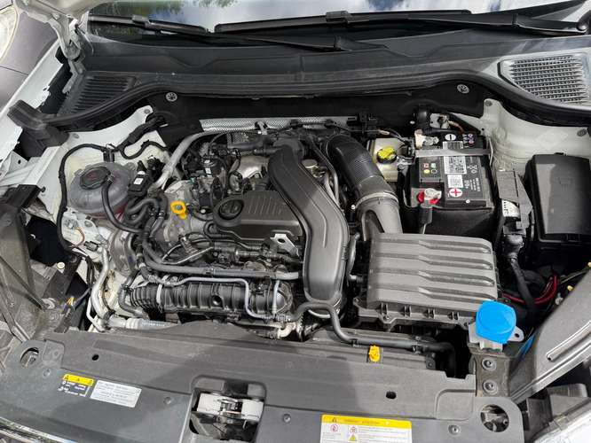 VOLKSWAGEN TAOS S 1.5 TURBO FWD AUTOMÁTICA 4 CIL. 2023 IMPORTADA - Imagen 15