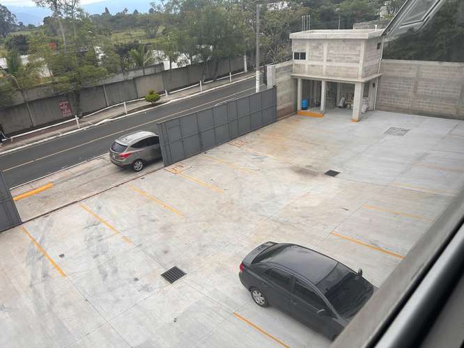 BODEGA INDUSTRIAL EN VENTA A 5 MINUTOS DE VAS CA-9 SUR - Imagen 9