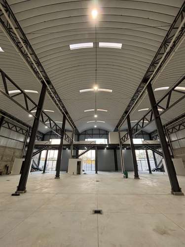 VENDO BODEGA NUEVA - INDUSTRIAL A 5 MINUTOS DE LA VAS CA9 SUR - Imagen 2