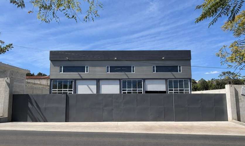 VENDO BODEGA NUEVA - INDUSTRIAL A 5 MINUTOS DE LA VAS CA9 SUR - Imagen 4