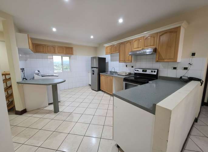 ALQUILO APARTAMENTO AMUEBLADO ZONA 10 - MILENIA OAKLAND  - Imagen 3