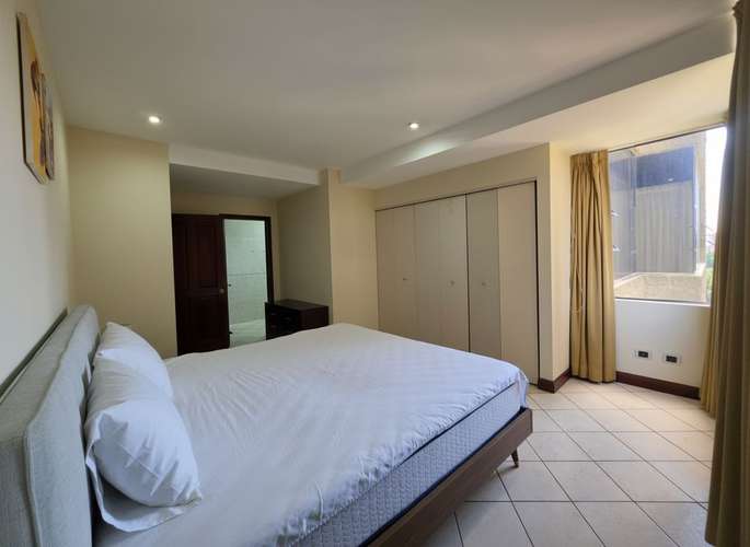 ALQUILO APARTAMENTO AMUEBLADO ZONA 10 - MILENIA OAKLAND  - Imagen 8