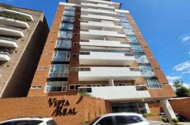 RENTA DE APARTAMENTO AMUEBLADO EN EDIFICIO VISTA REAL, ZONA 14