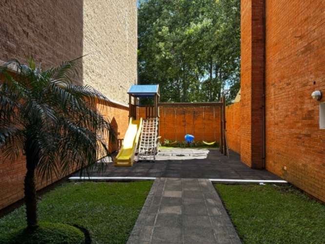 RENTA DE APARTAMENTO AMUEBLADO EN EDIFICIO VISTA REAL, ZONA 14 - Imagen 13