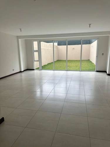VENTA DE VIVIENDAS PARA ESTRENAR EN CONDOMINIO LA HERRADURA KANAJUYU, ZONA 16 - Imagen 7
