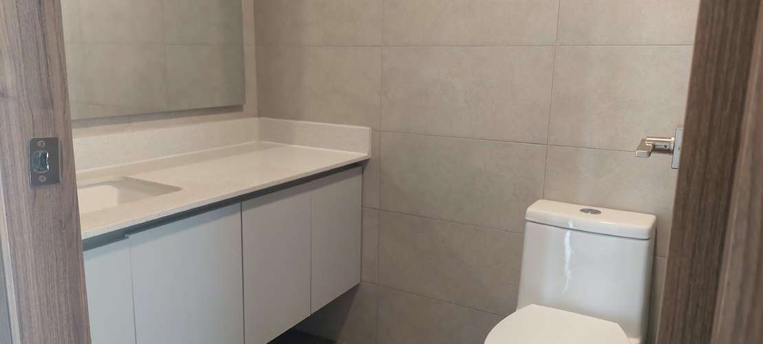RENTA O VENTA DE APARTAMENTO EN EDIFICIO PARQUE 14, ZONA 14 - Imagen 14